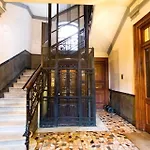 Bq House Castello Luxury 住宿加早餐酒店