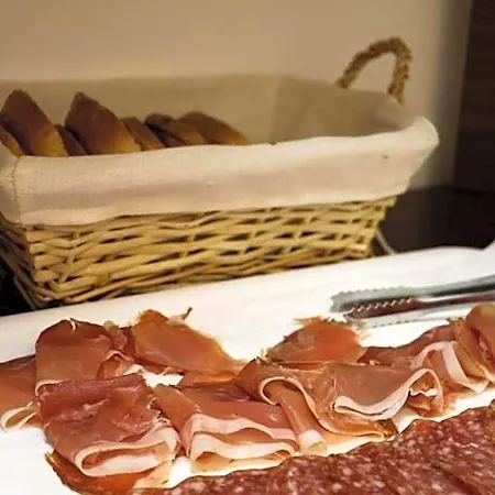 Bq House Castello Luxury Bed and breakfast 3*