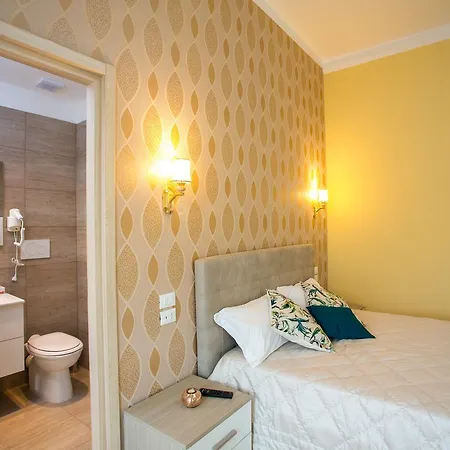 לינה וארוחת בוקר Bq House Castello Luxury
