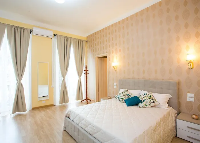 Bq House Castello Luxury Bed & Breakfast 3*